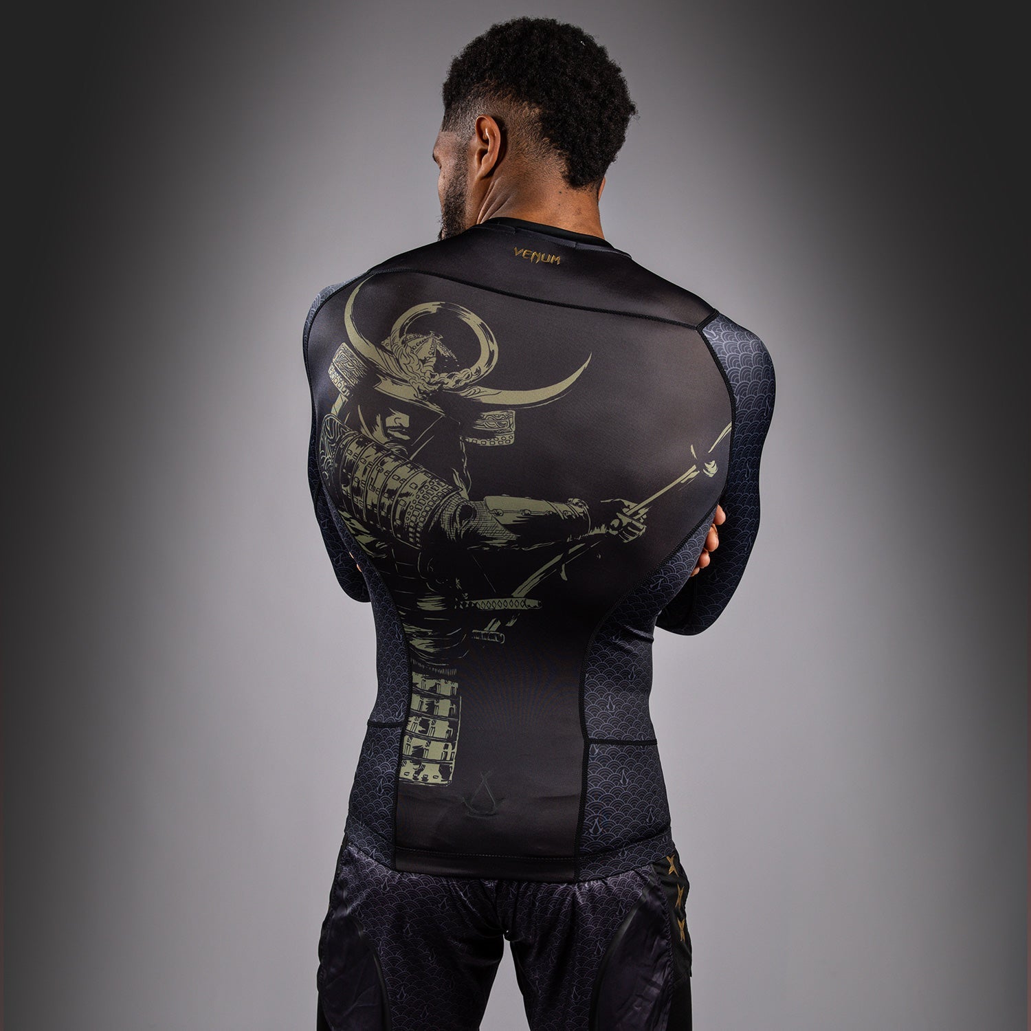 Rashguard Manches Longues Venum x Assassin's Creed Shadows - Noir