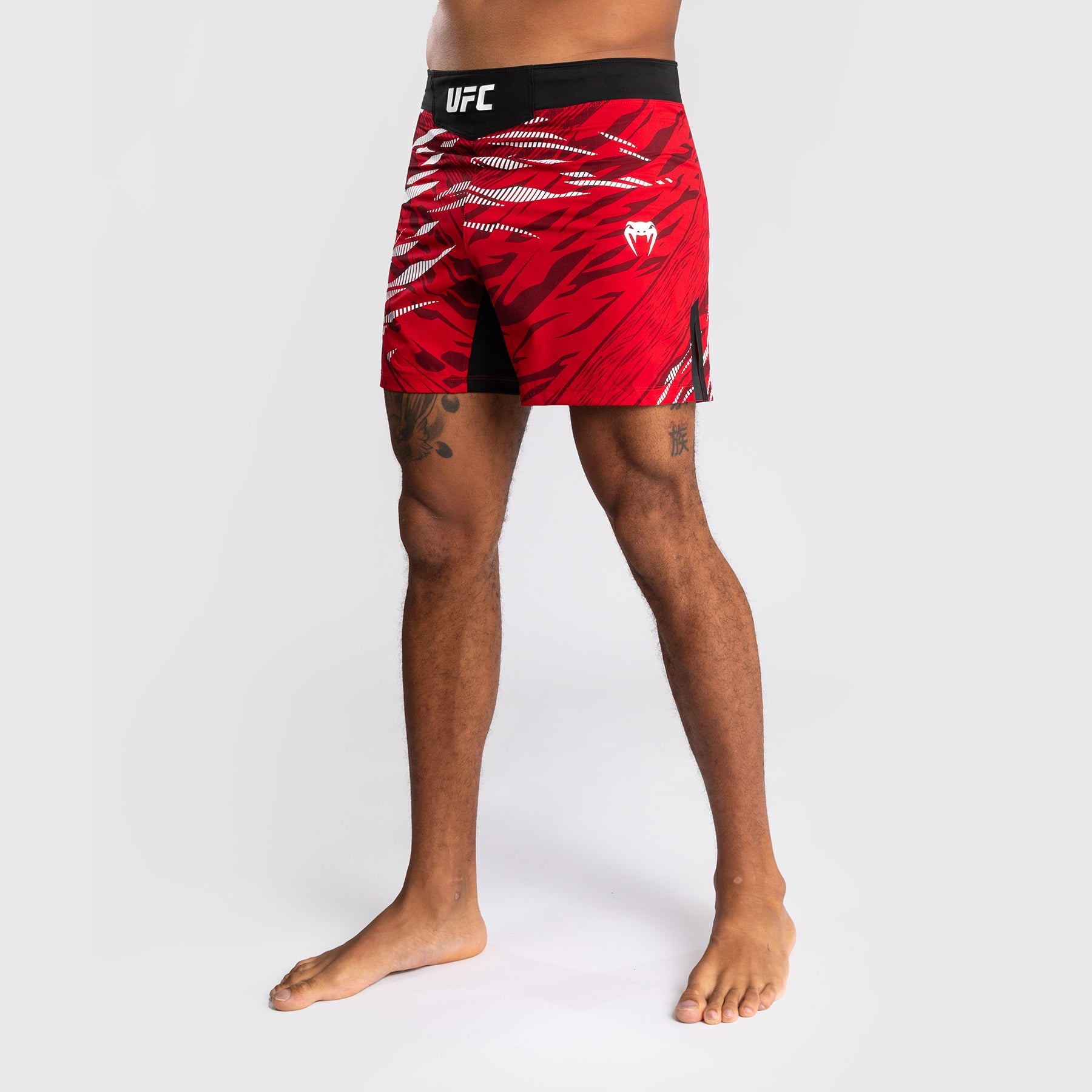 Shorts de Combat pour Hommes UFC Fusion by Venum Authentic Fight Night - Coupe Courte - Rouge
