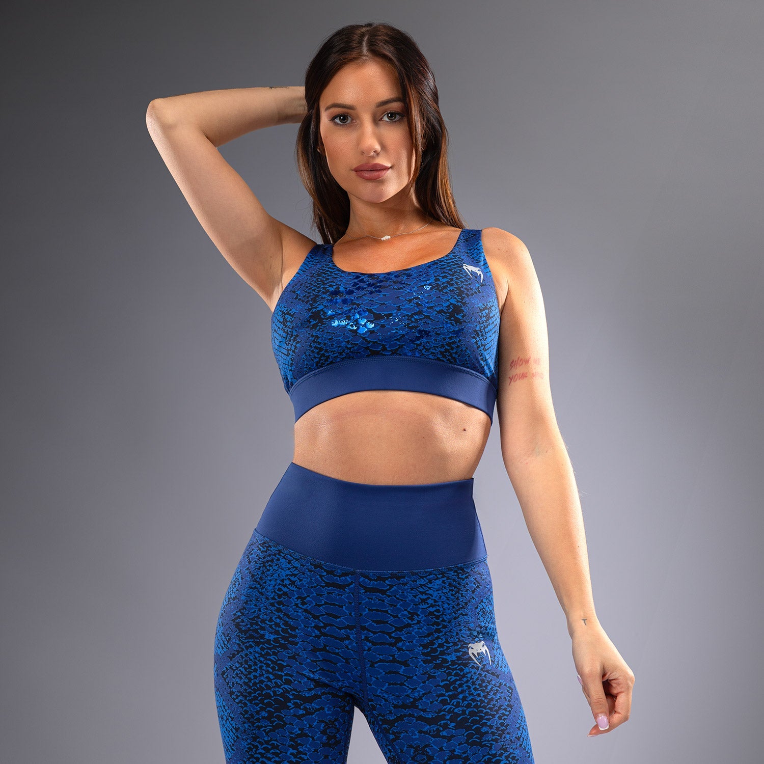 Brassière de sport pour Femmes Venum Amazonia - Bleu ultramarin
