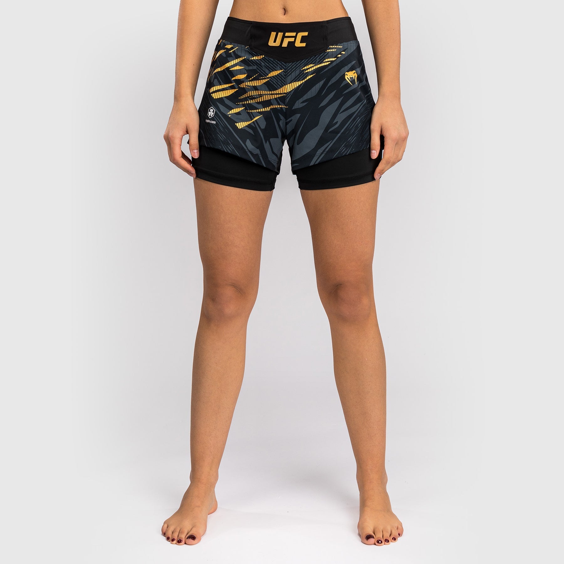 Shorts de Combat pour Femmes UFC Fusion by Venum Authentic Fight Night - Champion