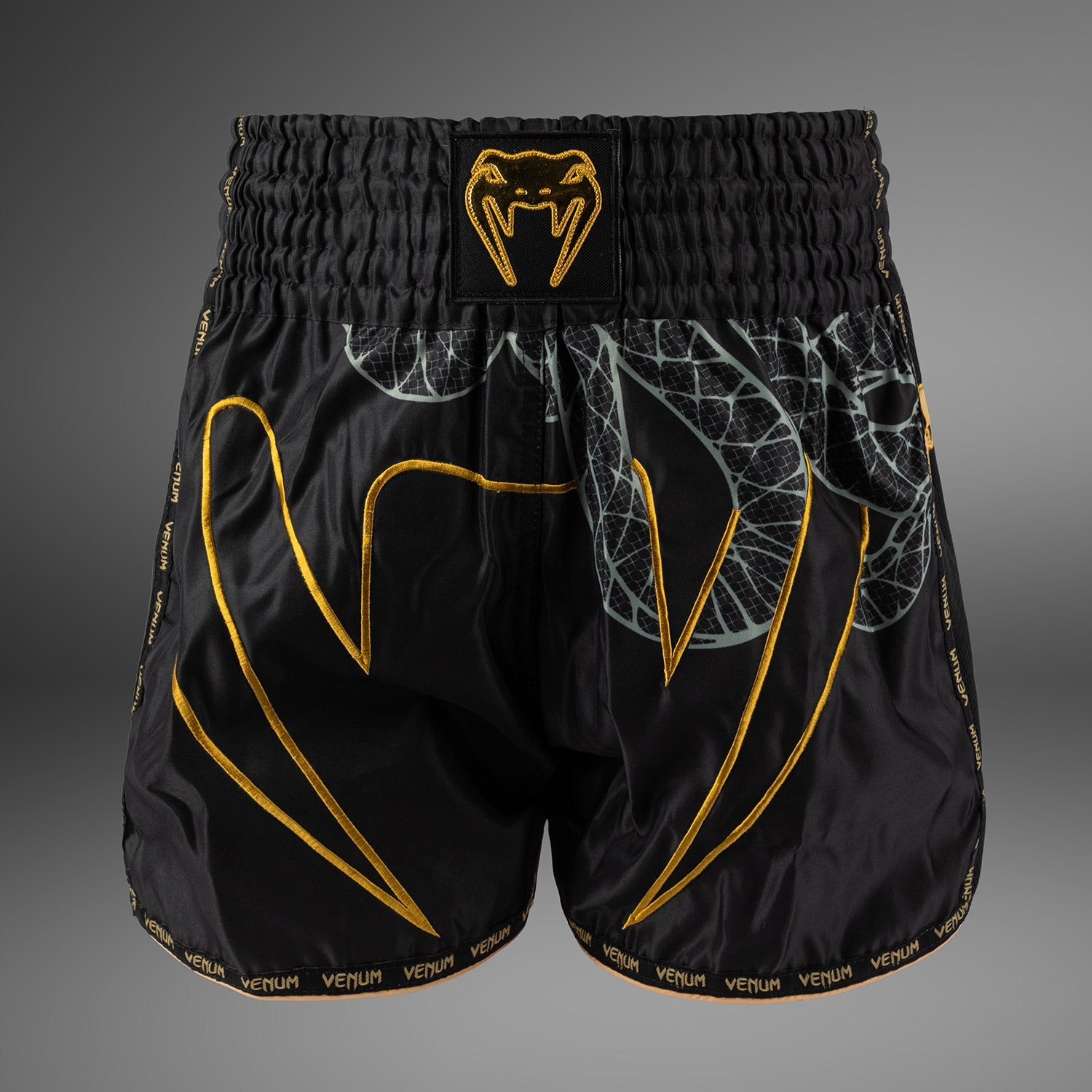Short de Muay Thai Venum Serpenti – Noir/Argent/Or