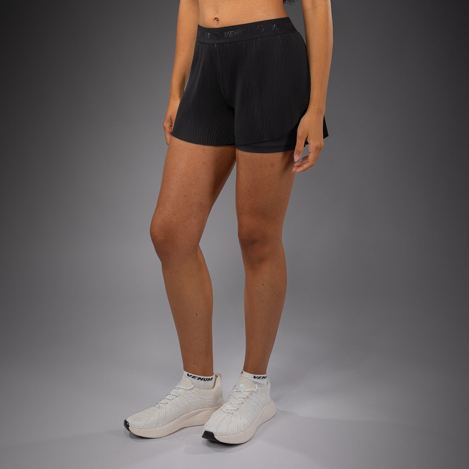Short de Training pour Femmes Venum Flowfit - Noir