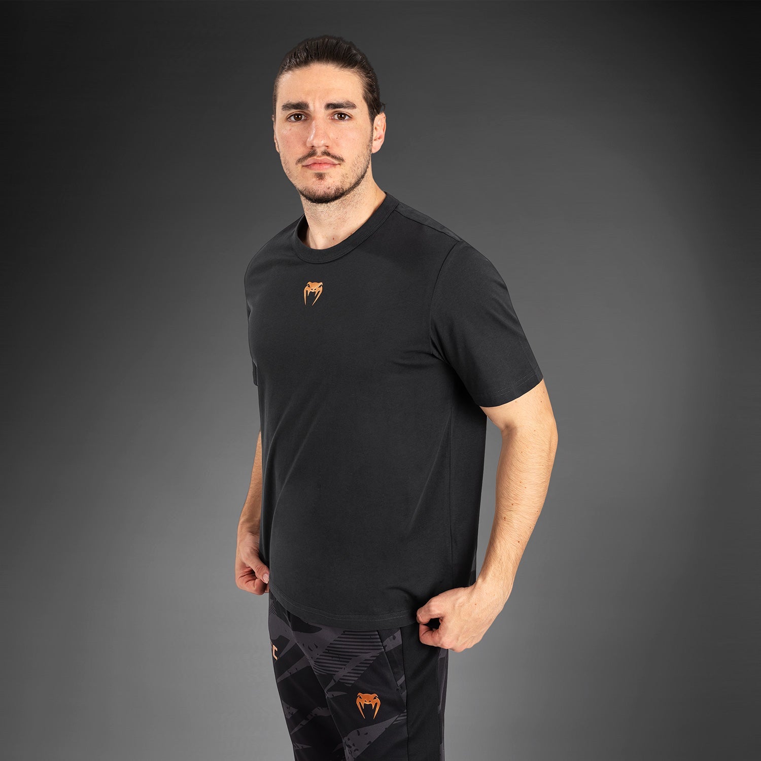 T-Shirt À Manches Courtes pour Hommes UFC Adrenaline by Venum Fight Week - Gris Anthracite