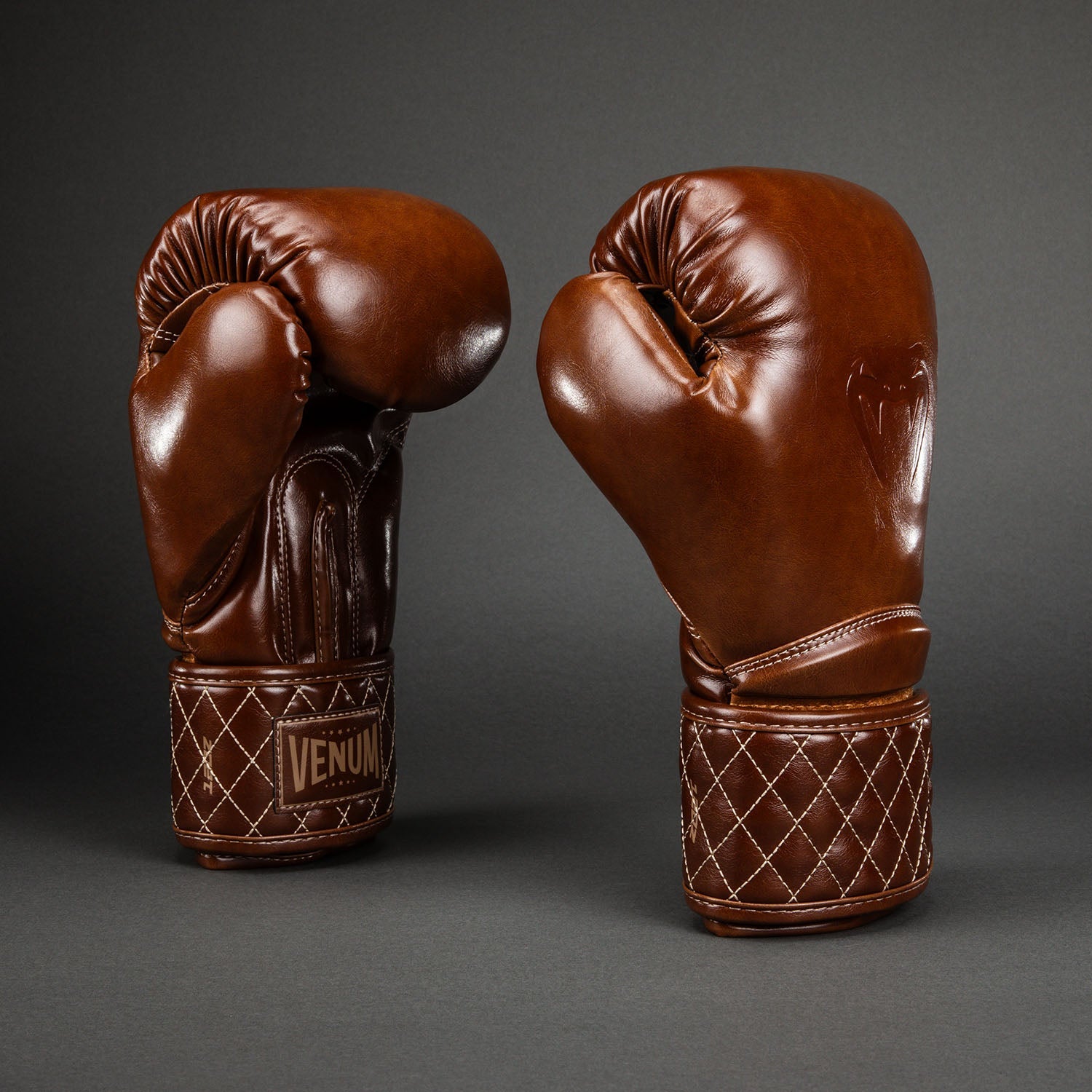 Gants de Boxe Venum Impact Classic - Havana Brillant