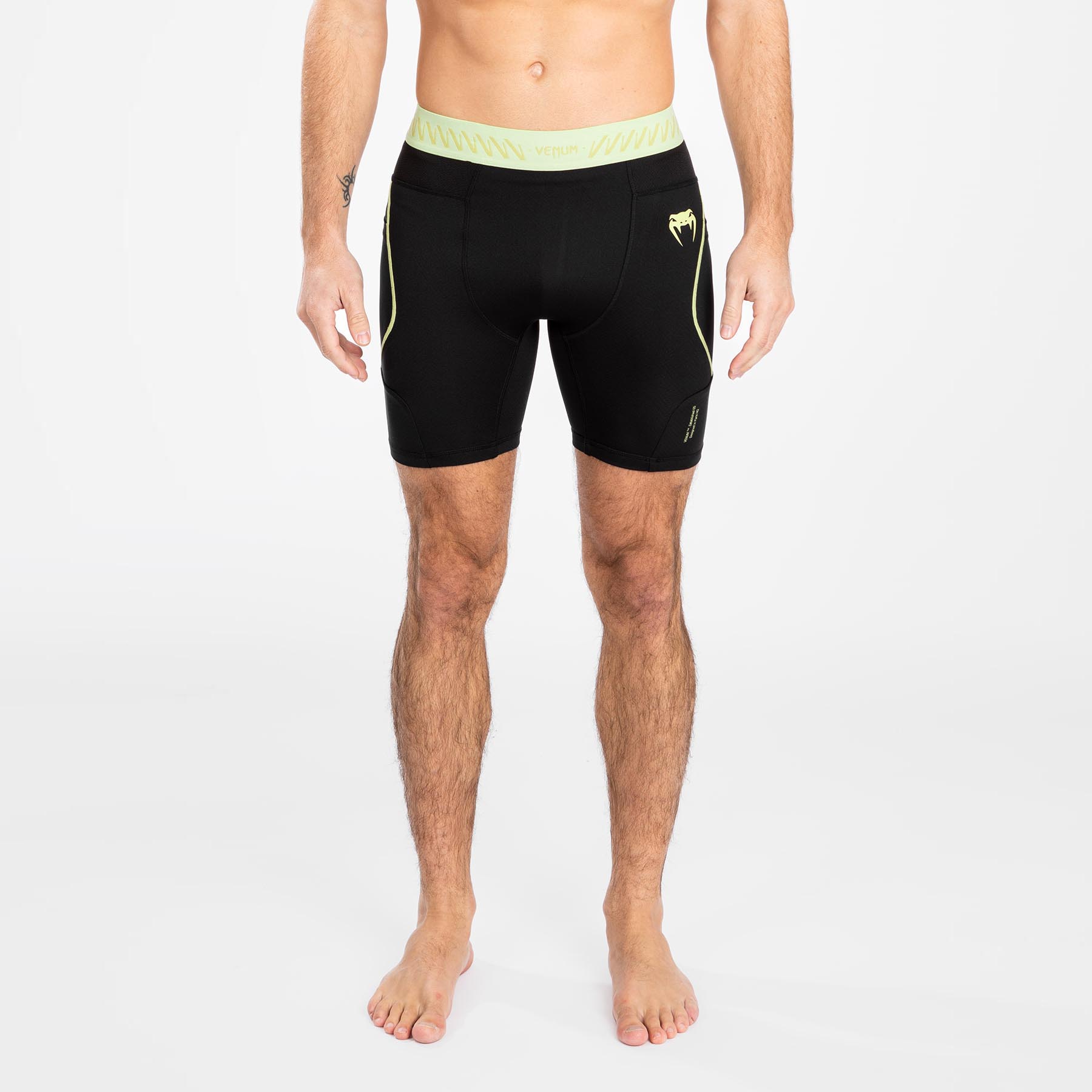 Short de compression pour Hommes Venum Fusion 2.0 - Noir/Jaune