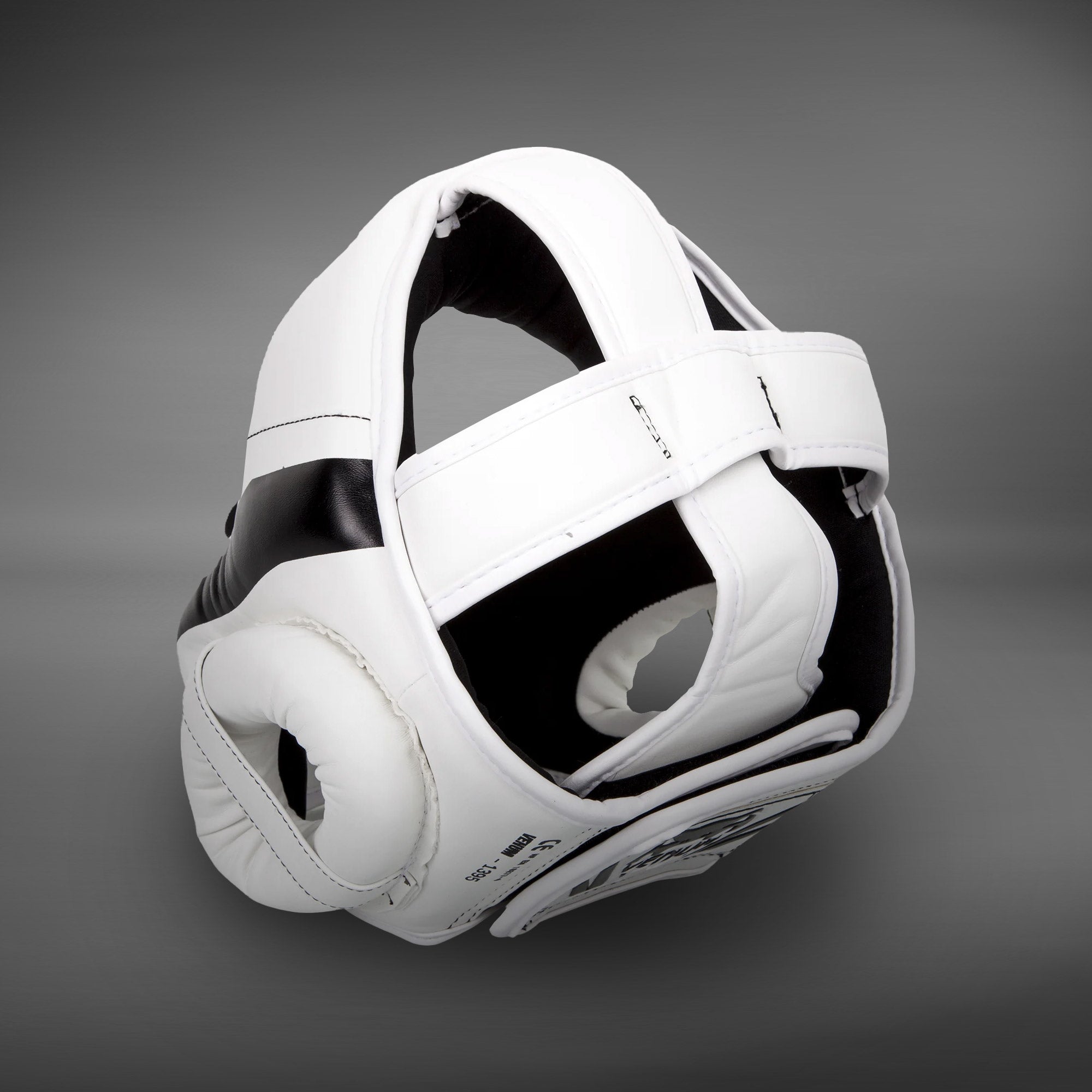 Casque de Boxe Venum Elite – Blanc/Noir