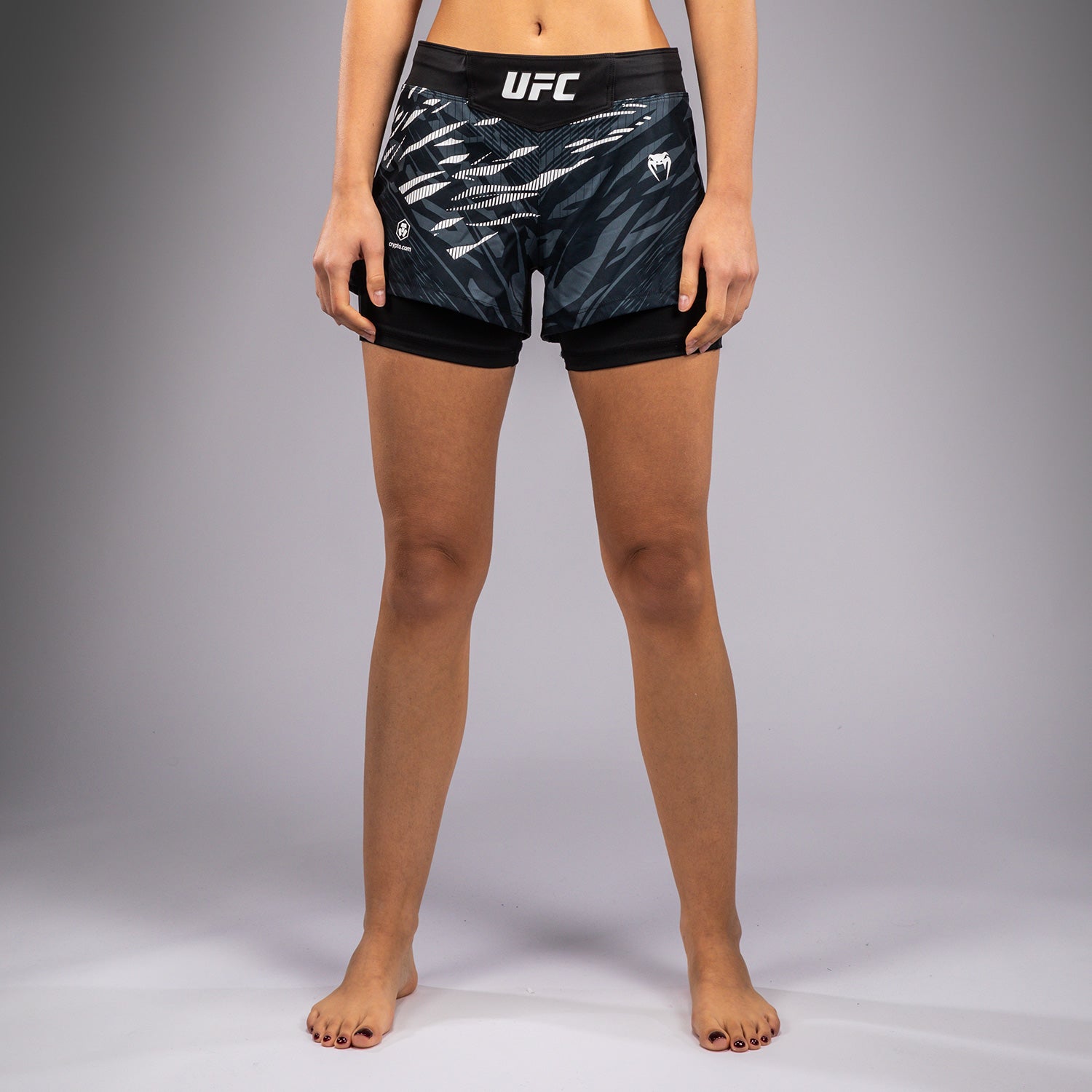 Shorts de Combat pour Femmes UFC Fusion by Venum Authentic Fight Night - Noir