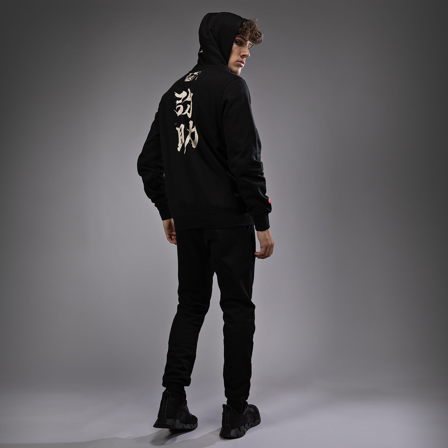 Sweat à capuche Venum x Assassin's Creed Shadows - Noir