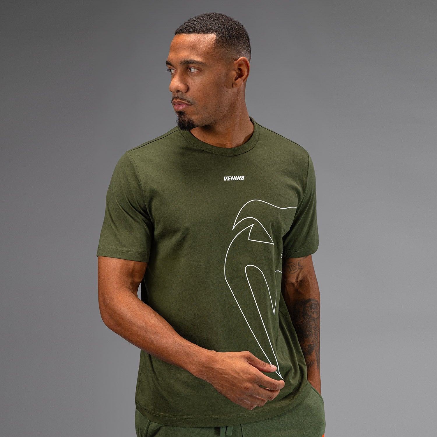 T-Shirt Venum Giant Connect pour Hommes - Vert Militaire