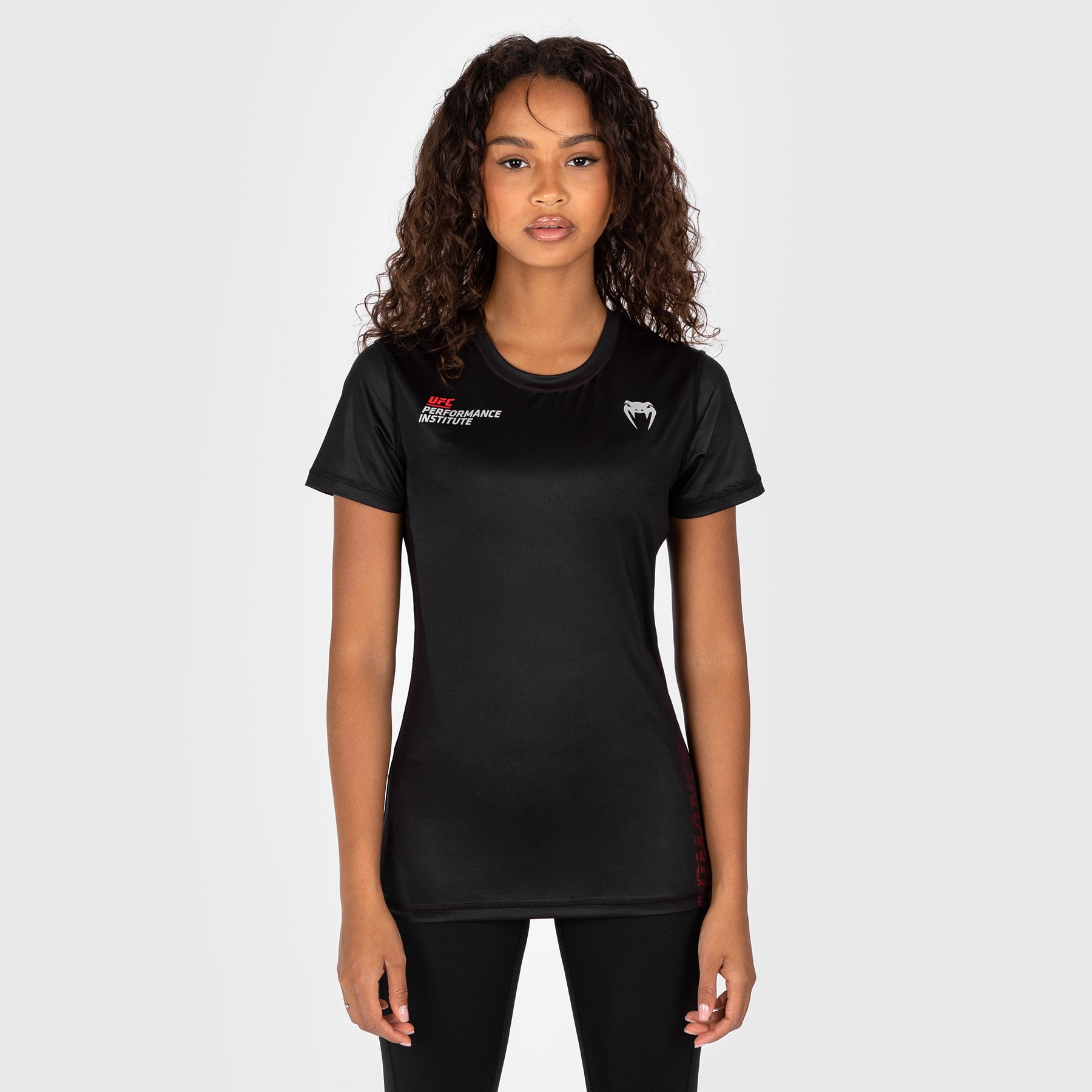 T-shirt Dry-Tech pour Femmes UFC Venum Performance Institute 2.0 - Noir/Rouge