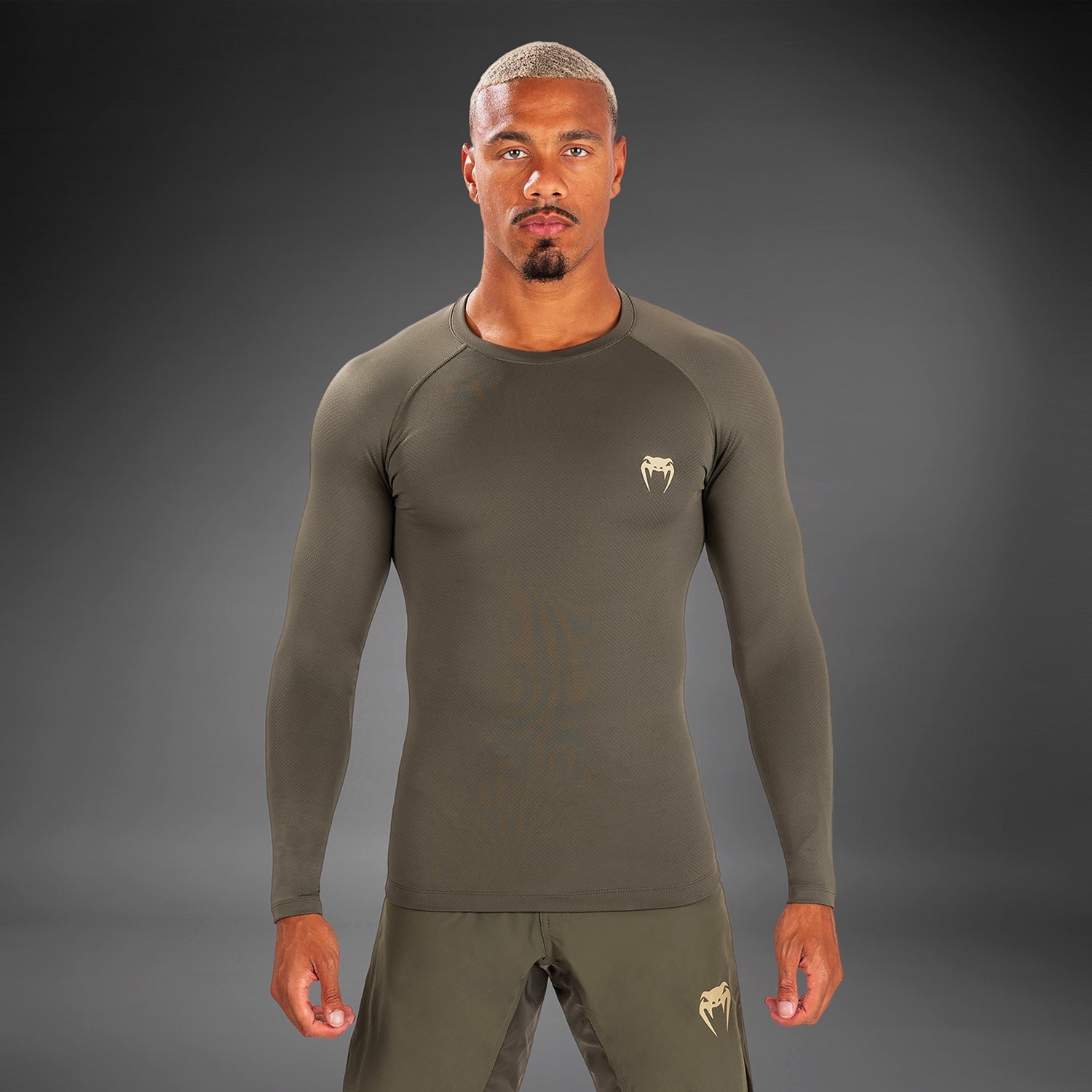 Rashguard à manches longues pour hommes Venum Contender - Kaki