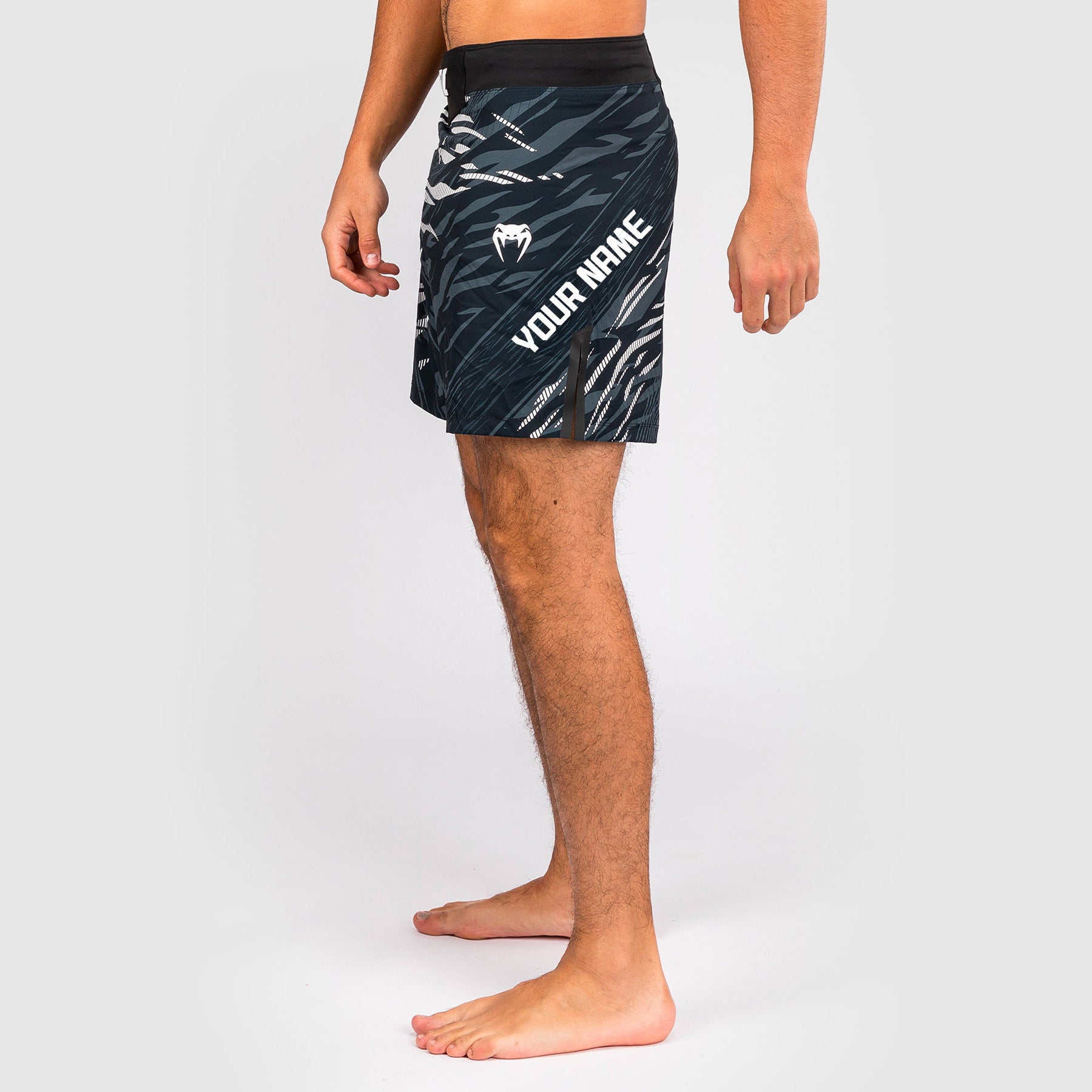 Shorts de Combat pour Hommes UFC Fusion by Venum Personnalisé Authentic Fight Night - Coupe Courte - Noir