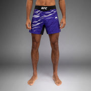 Short de Combat pour Hommes UFC Fusion by Venum Authentic Fight Night - Coupe Courte - Violet