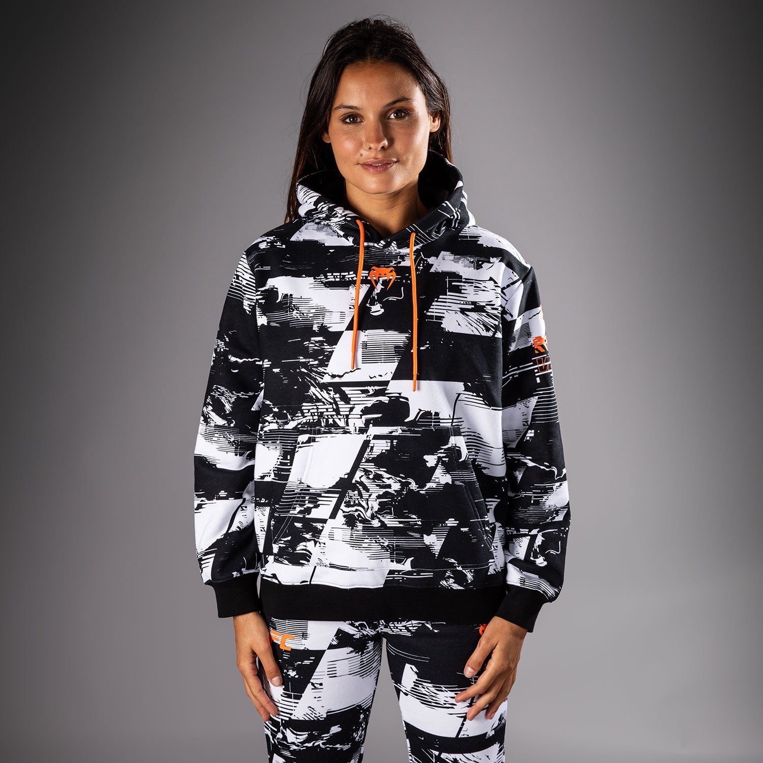 Sweat à capuche Femme UFC Zenith by Venum Authentic Fight Week - Blanc