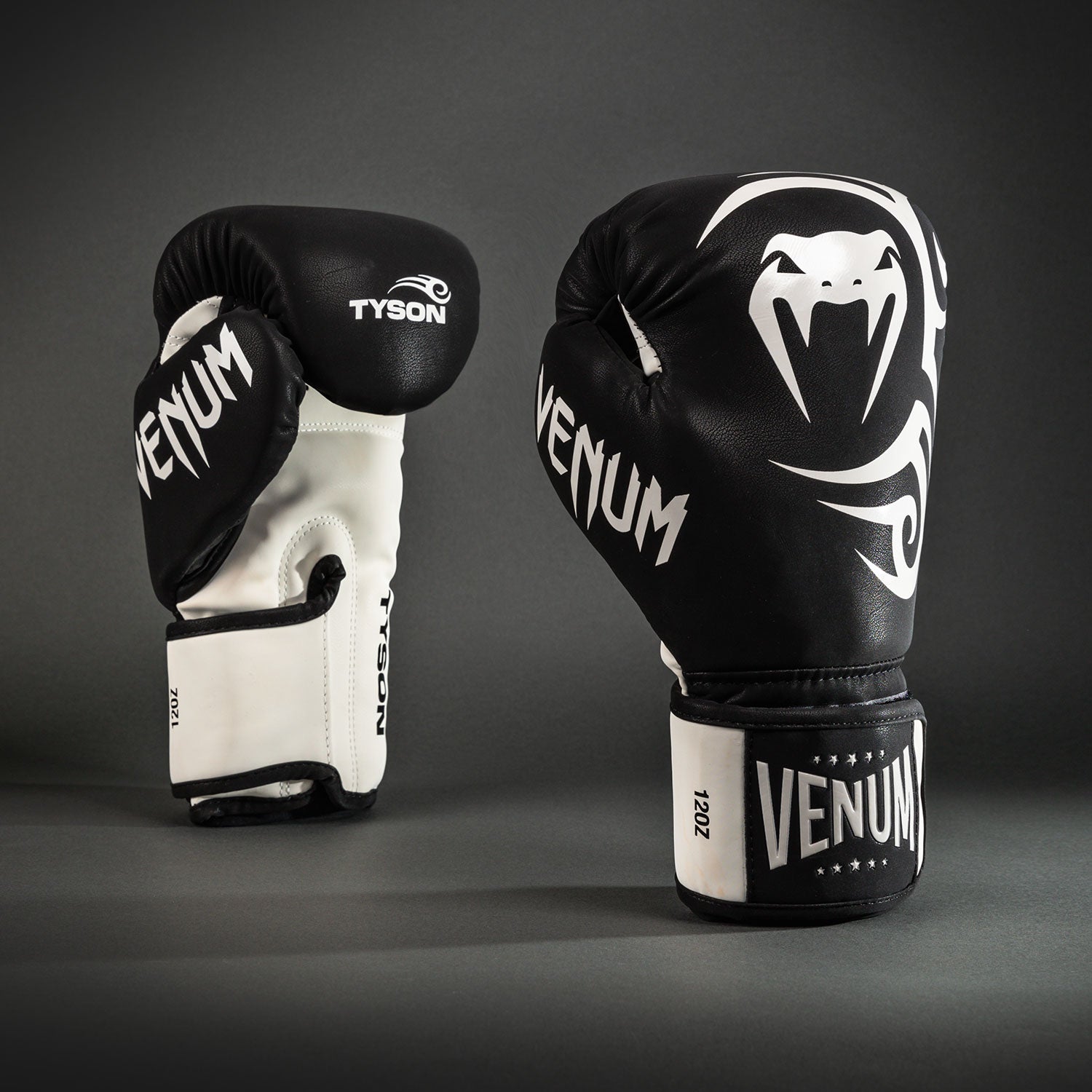 Gants de Boxe Venum Mike Tyson Replica - Noir Profond/Blanc Optique