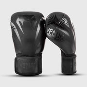 Gants de boxe Venum Impact – Noir/Noir