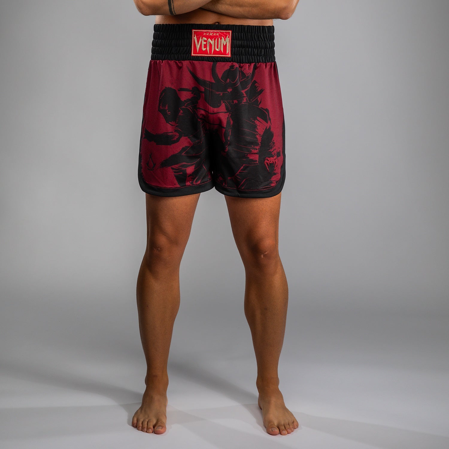 Short de Boxe pour Hommes Venum x Assassin’s Creed Shadows - Bordeaux/Noir
