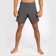 Short de combat pour homme Venum Contender - Gris