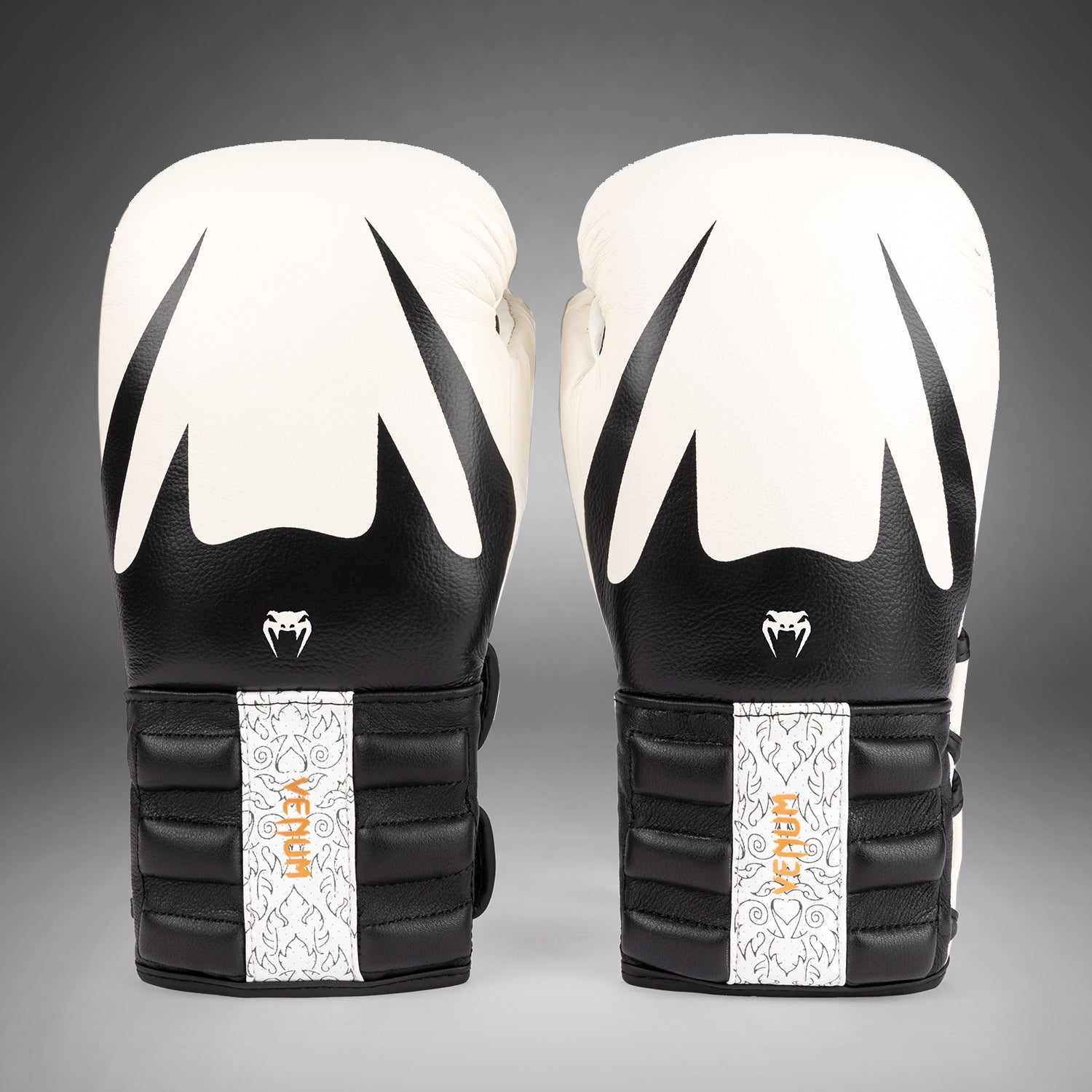 Gants de Boxe Venum Reverso - Blanc Neige / Noir