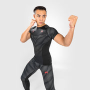 Rashguard Venum Phantom - Manches Courtes - Noir/Rouge