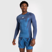 Rashguard à Manches Longues pour Hommes Venum Attack - Bleu marine