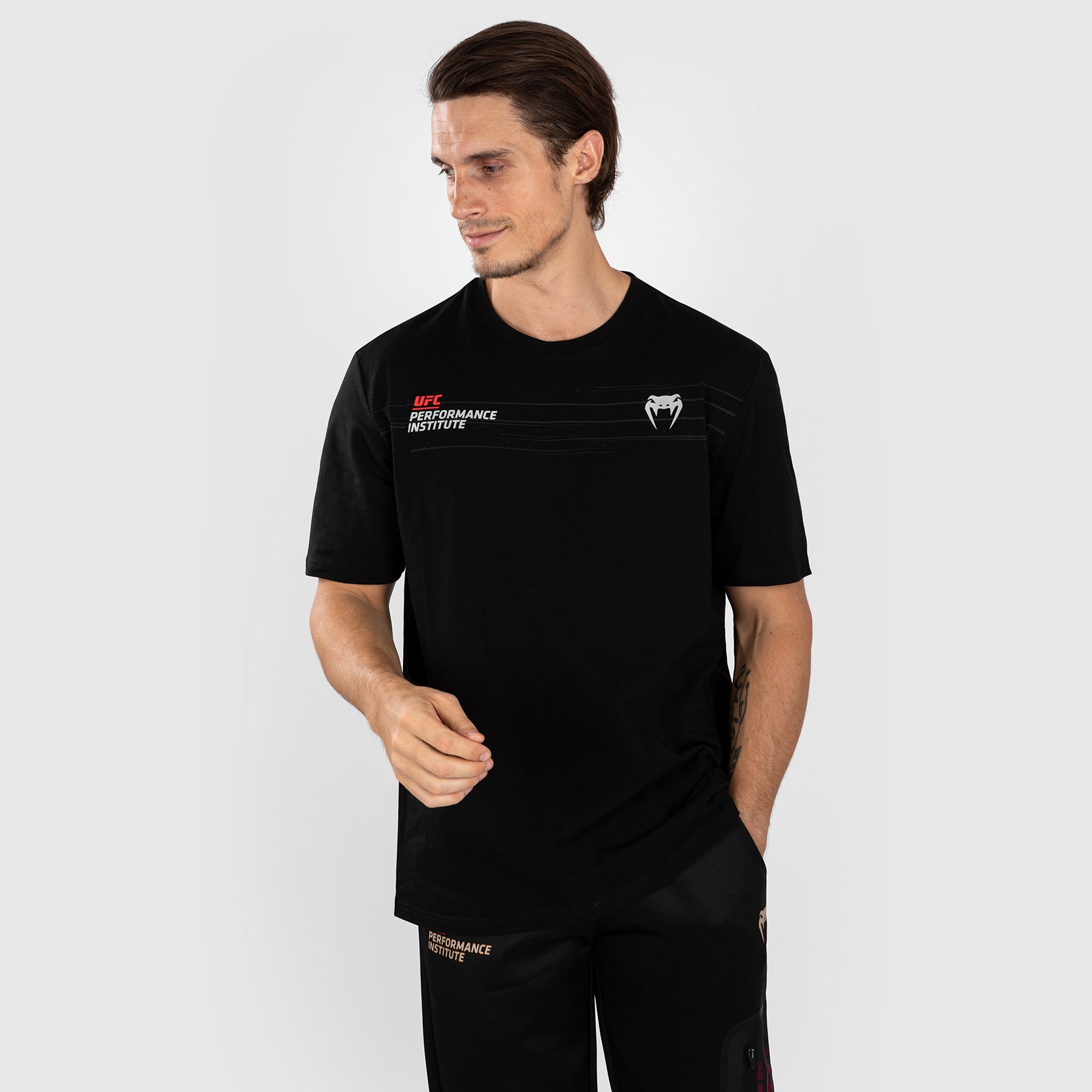 T-Shirt Homme UFC Venum Performance Institute 2.0 - Noir/Rouge