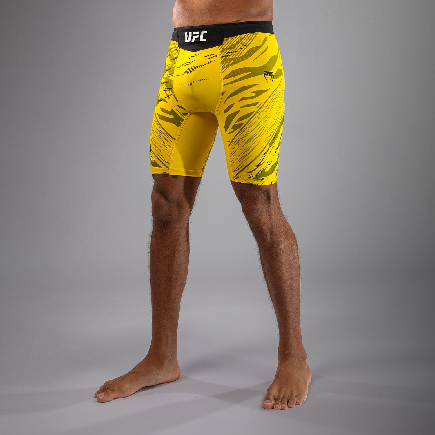 Short de compression pour Hommes UFC Fusion by Venum Authentic Fight Night - Jaune