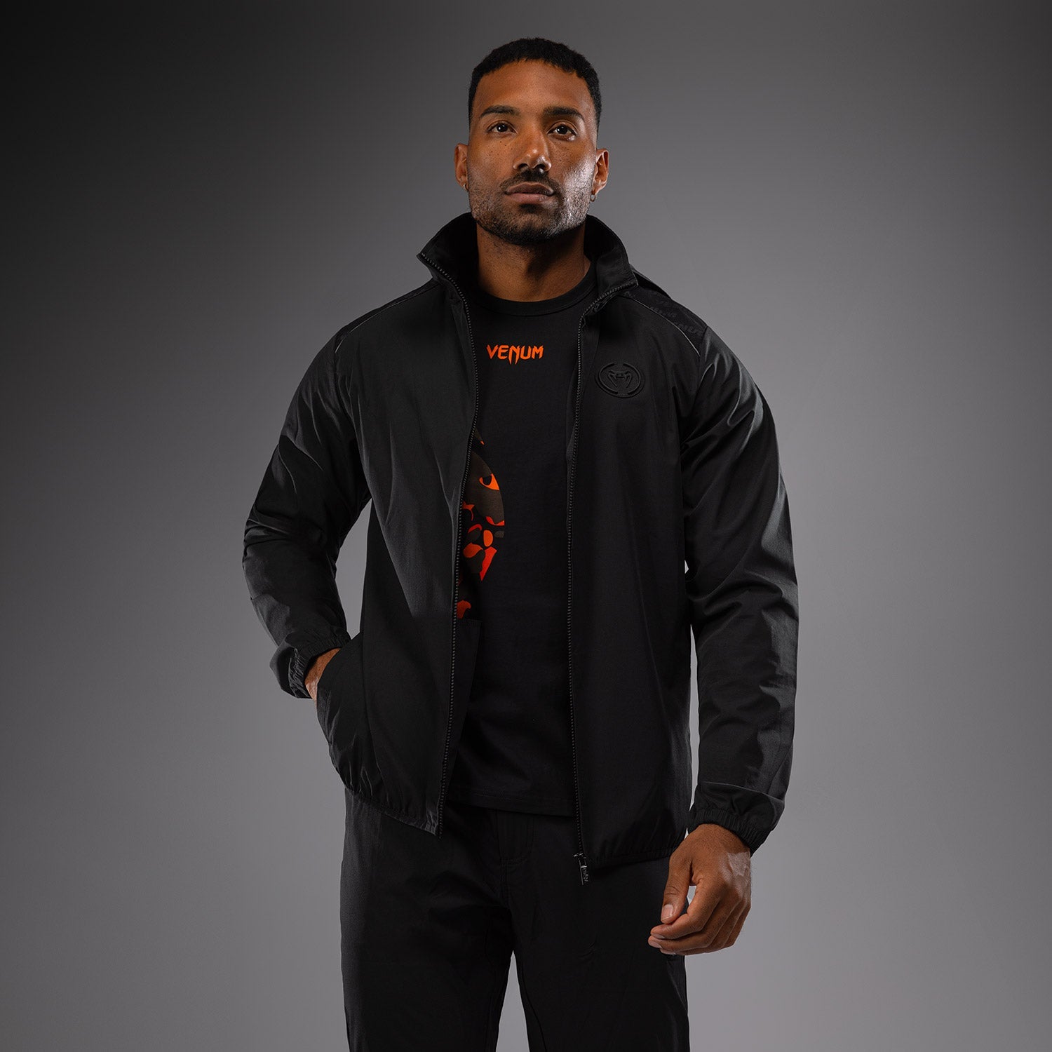 Vestes de survêtement Venum Cargo Light Aero - Noir