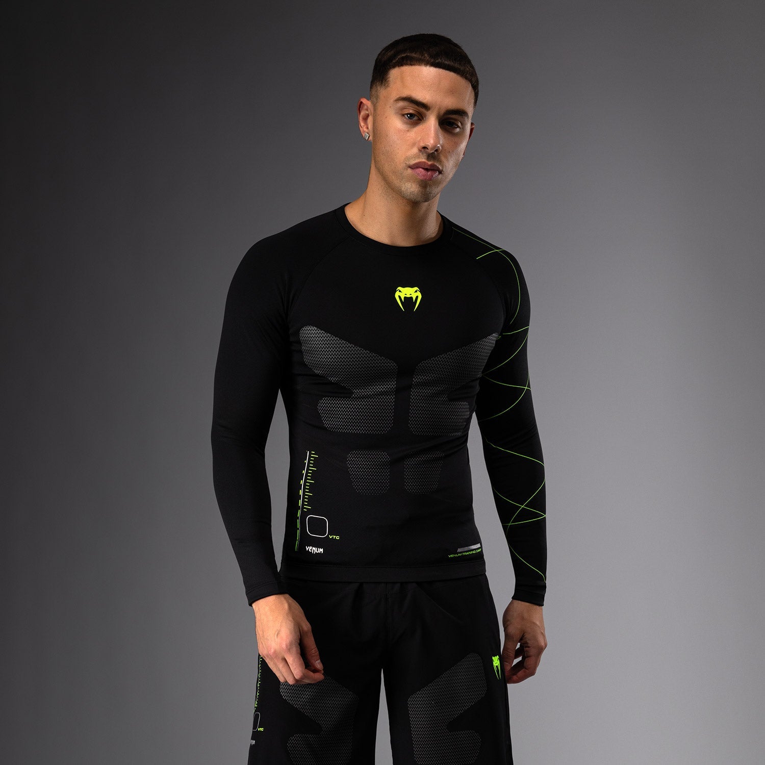 Rashguard Manches Longues Venum Training Camp 4.0 - Noir/Vert fluo