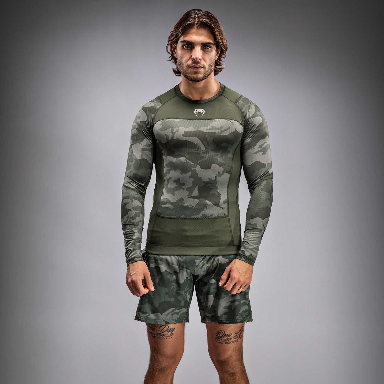 Rashguard à Manches Longues Venum G-Fit Air pour Hommes - Camo Militaire