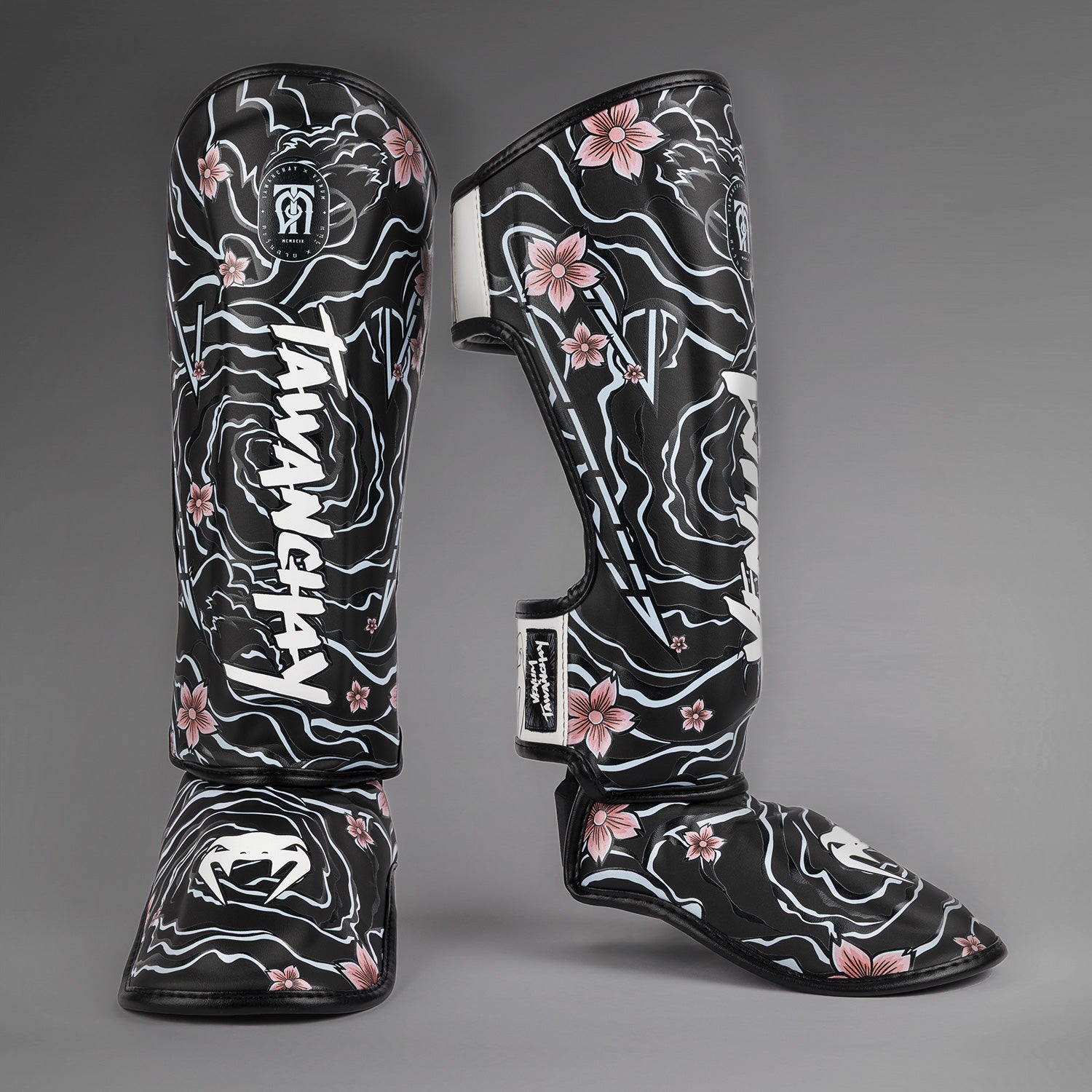 Protège-tibias Venum x Tawanchay – Noir/Blanc