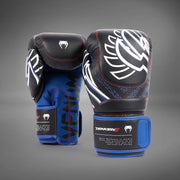 Gants de Boxe Venum x TEKKEN 8 - Jin Kazama - Bleu/Noir/Blanc