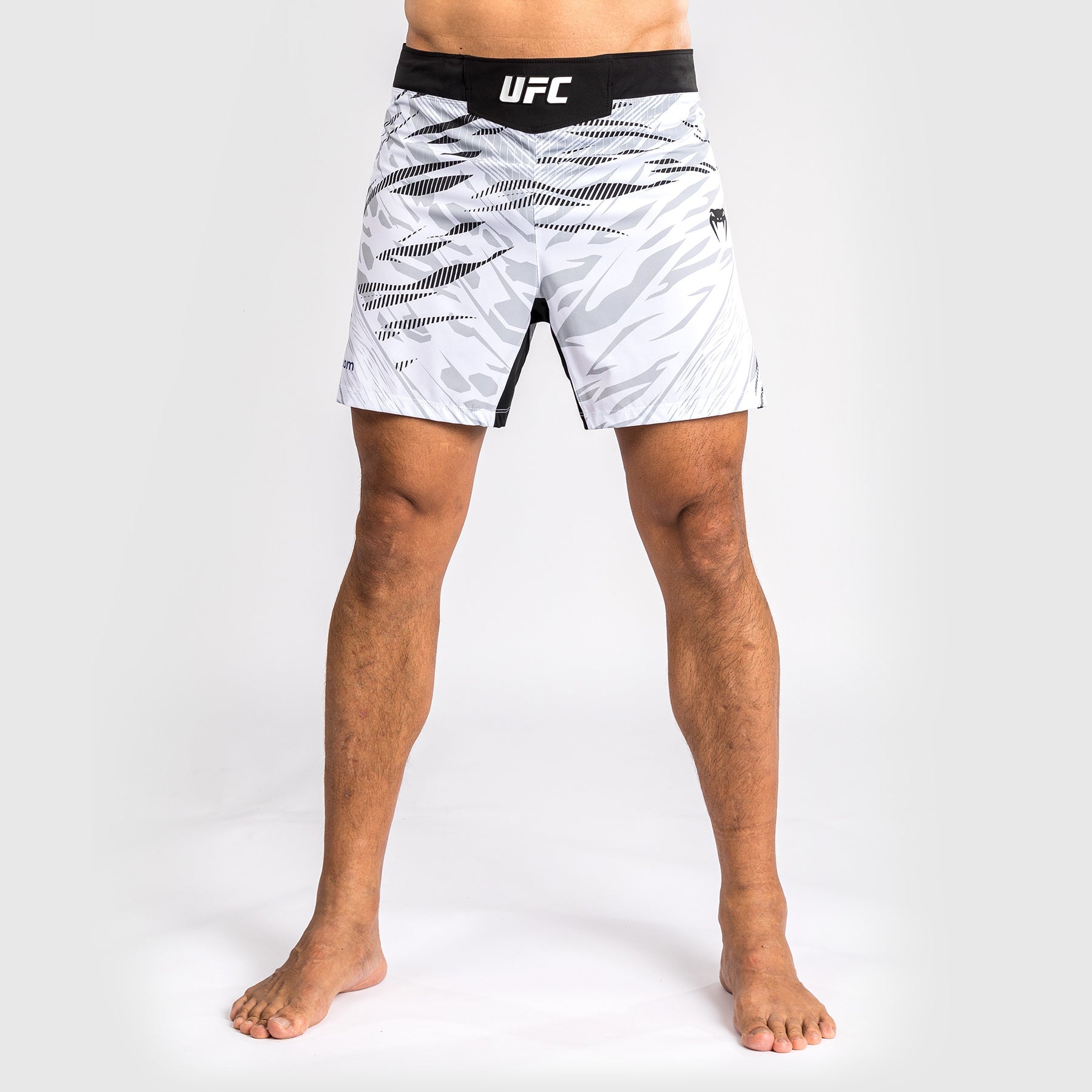 Shorts de Combat pour Hommes UFC Fusion by Venum Authentic Fight Night - Coupe Courte - Blanc