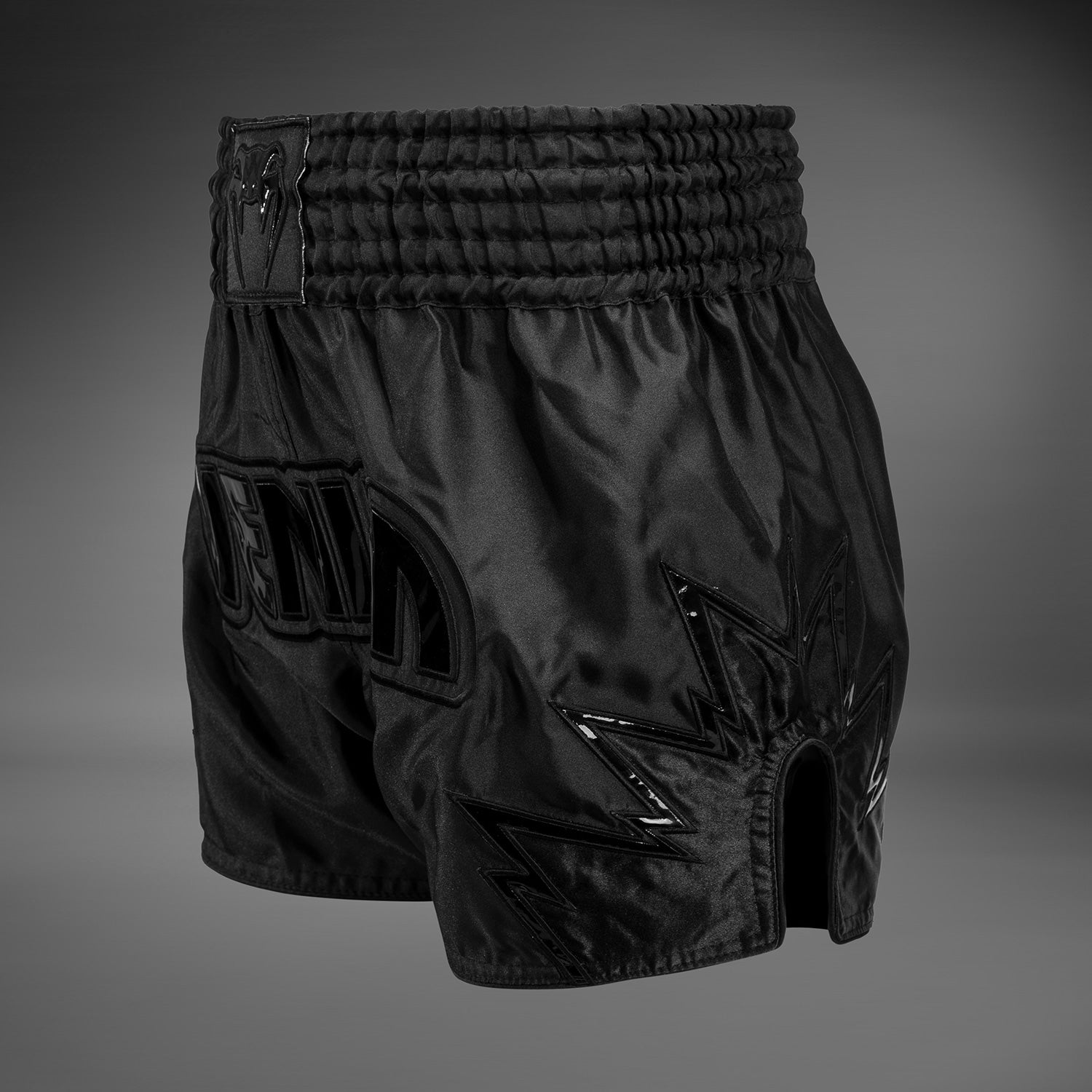 Shorts de Muay Thai Venum Inferno - Noir/Noir