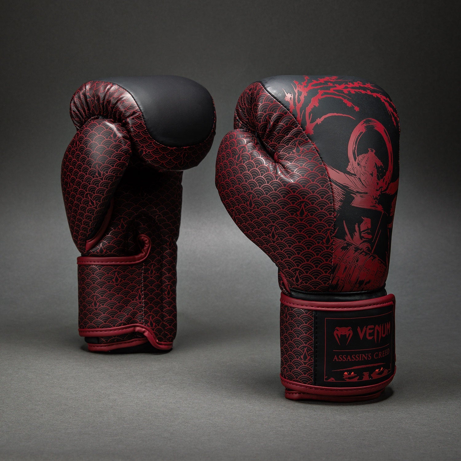 Gants de boxe Venum x Assassin's Creed Shadows - Bordeaux/Noir