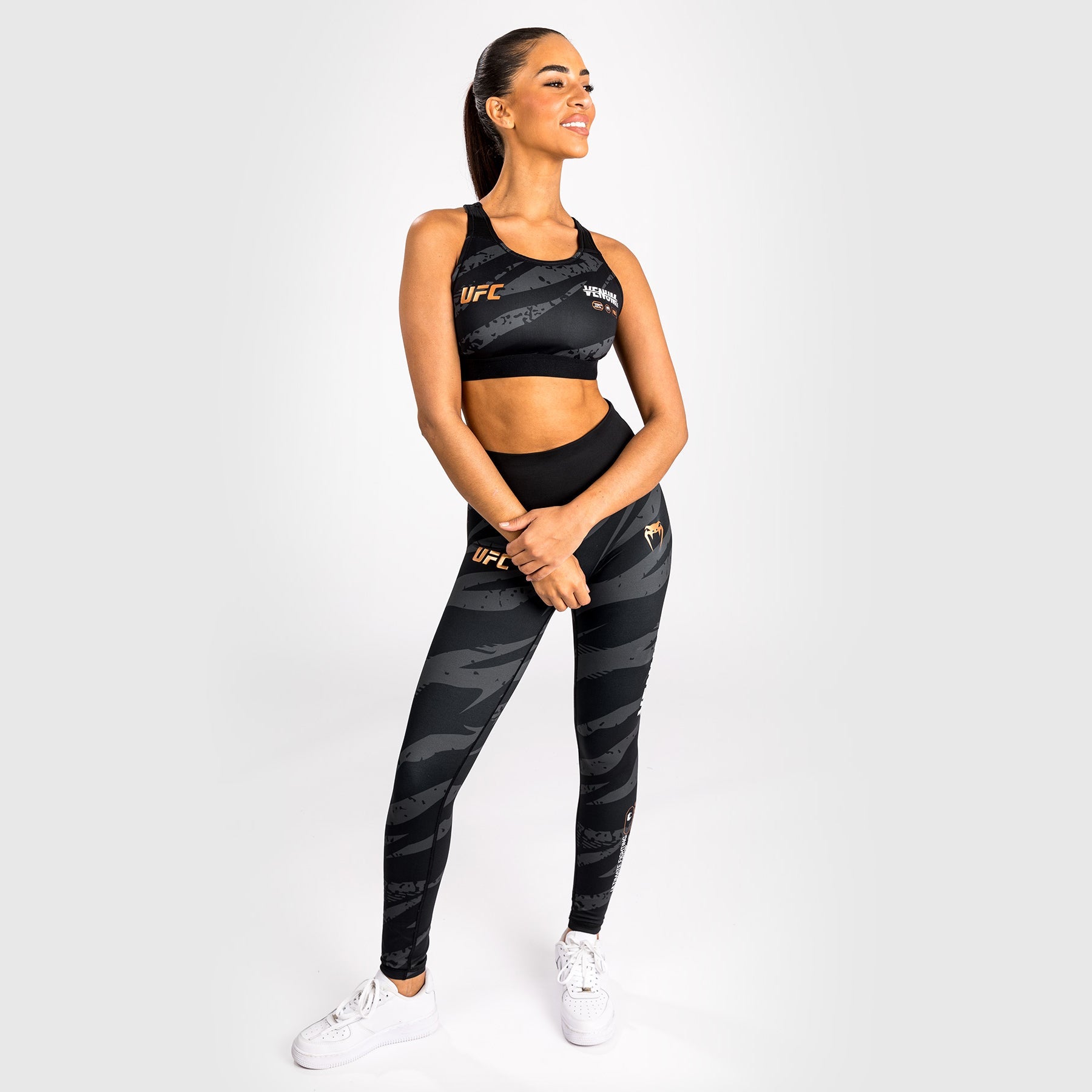 Brassière de Sport pour Femmes UFC Adrenaline by Venum Fight Week - Urban Camo
