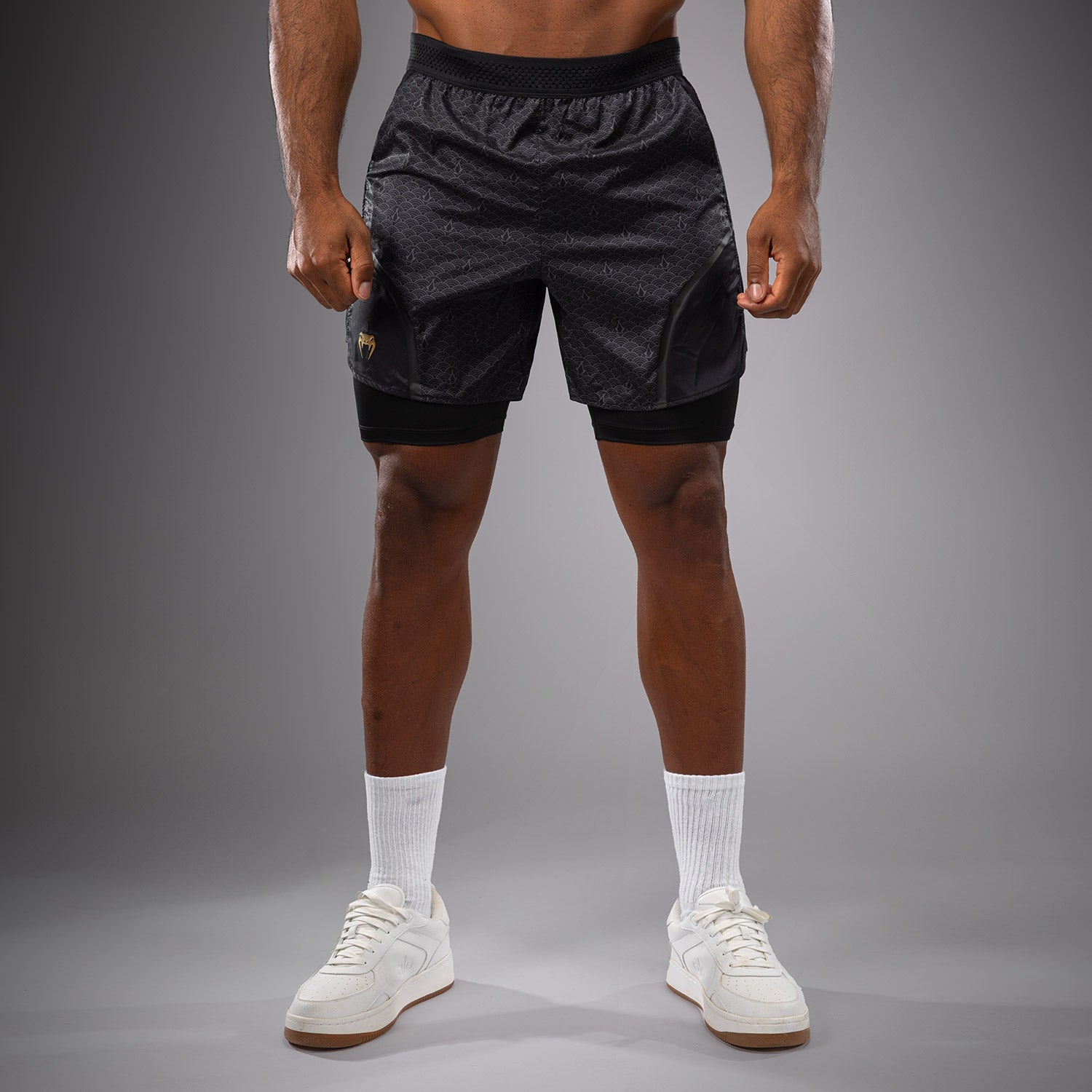 Short d'entraînement Venum x Assassin's Creed Shadows - Noir/Or