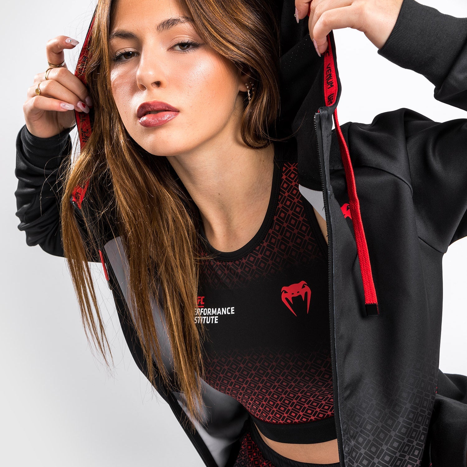 Sweatshirt à capuche UFC Venum Performance Institute - Pour Femmes - Noir/Rouge