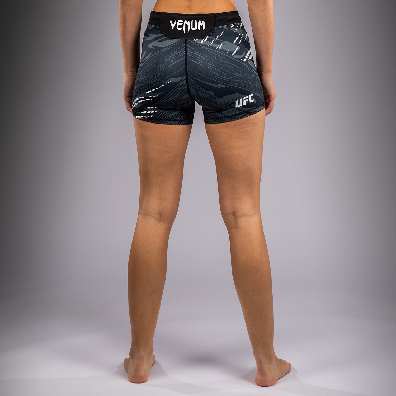 Short de compression pour Femmes UFC Fusion by Venum Authentic Fight Night - Coupe Courte - Noir