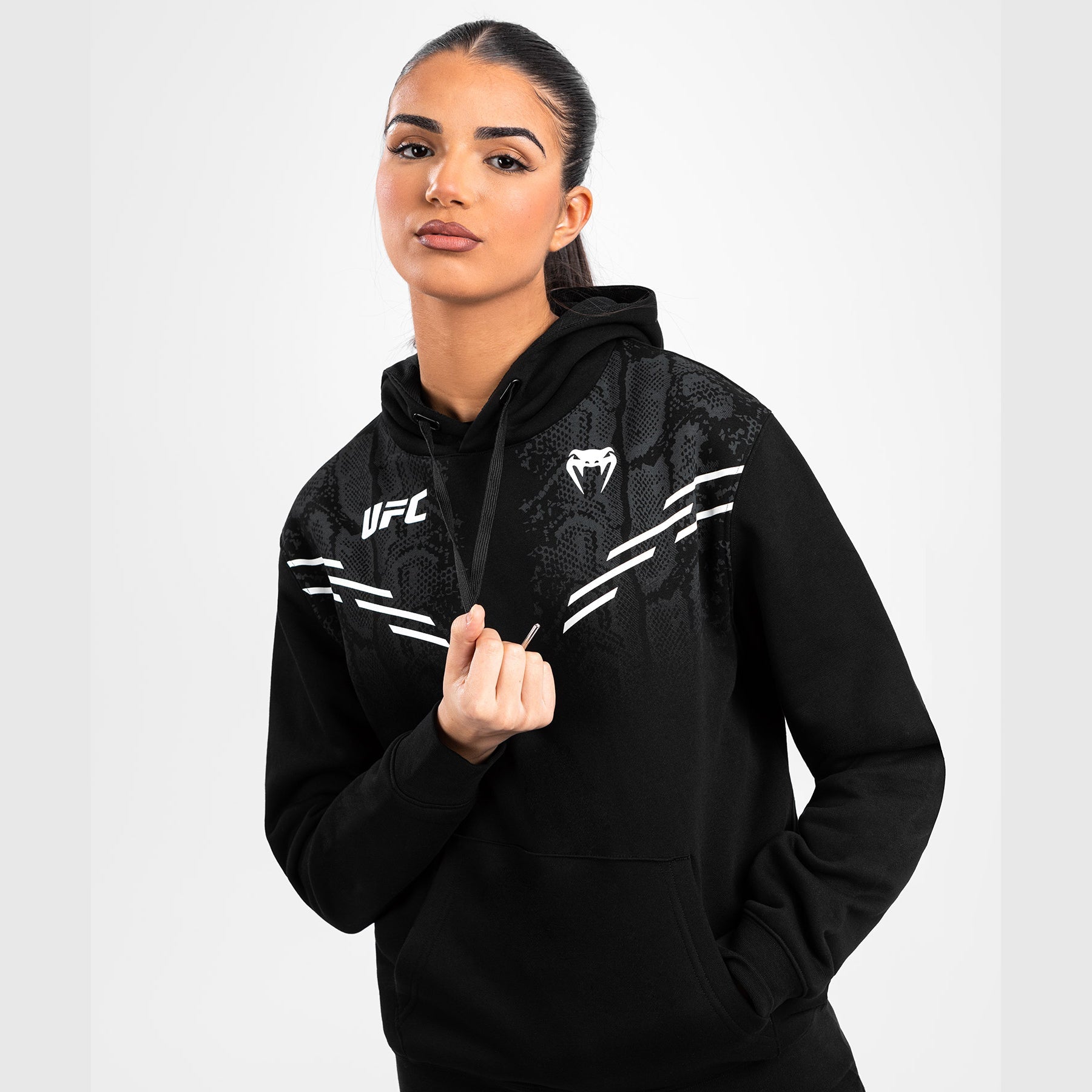 Sweatshirt à Capuche pour Femmes UFC Adrenaline by Venum Replica - Noir
