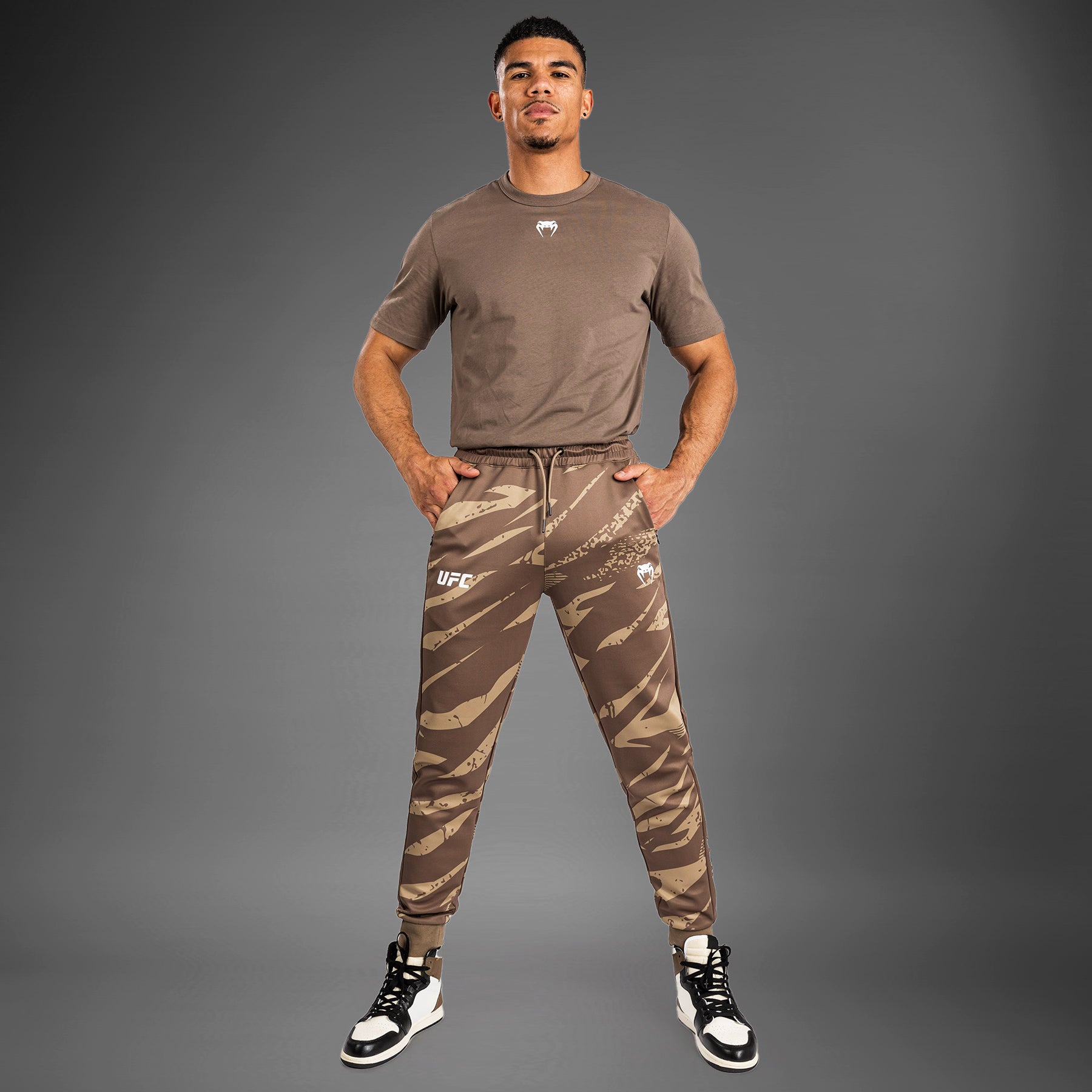 Pantalon pour Hommes UFC Adrenaline by Venum Fight Week - Desert Camo